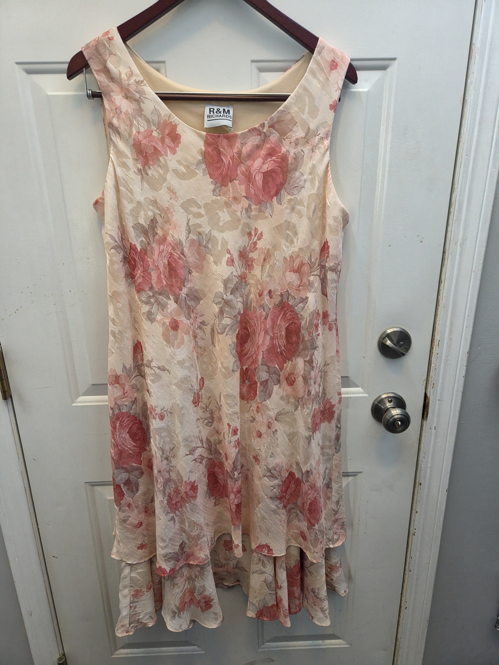 Vintage Floral Sleeveless Chiffon A-Line Dress in Blush Pink